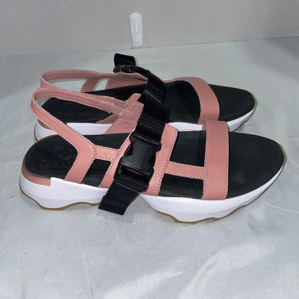 Sorel‎ Kinetic Impact Slingback Sandals Pink Black Buckle Strap Platform Womens